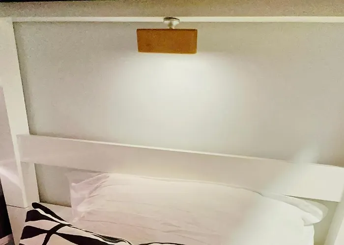 Apartamento Beyond Zurich Staycation *